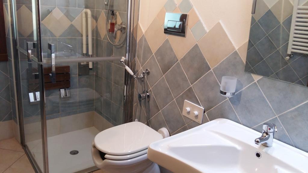 Domo - Guest-House Il Nespolo Fiorito Bed & Breakfast Orosei Exterior photo